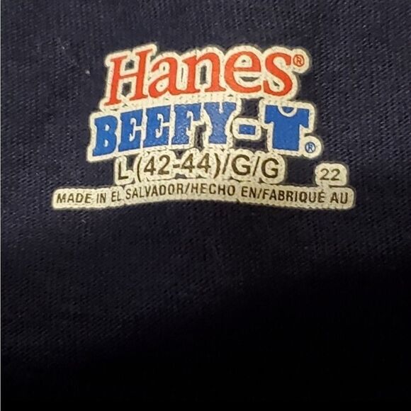 L VINTAGE El Salvador Hanes Bite Me SHARK POHNPEI 42 44 GRAPHIC TSHIRT Large - Picture 2 of 6